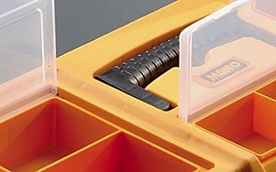 Plastik Takım Çantaları